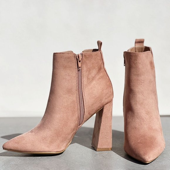 NEW Pointy Toe Geometric Triangle Block Heel Cutout Side Suede Ankle Bootie Boot - Picture 6 of 13